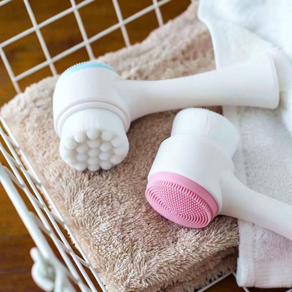 فرشاة تنظيف الوجه المصنوعة من  - مراجعة Silicone Face Scrubber Electric وسعره
